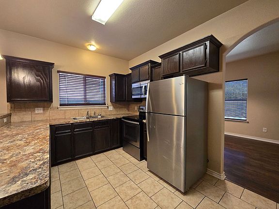 4th image of 1103 Grace Point Dr #A