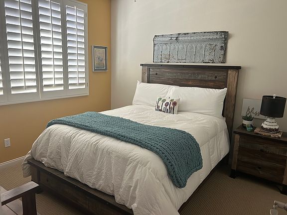 5th image of 60400 Desert Rose Dr