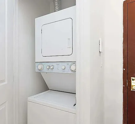 Rented by REAL New York | media 11