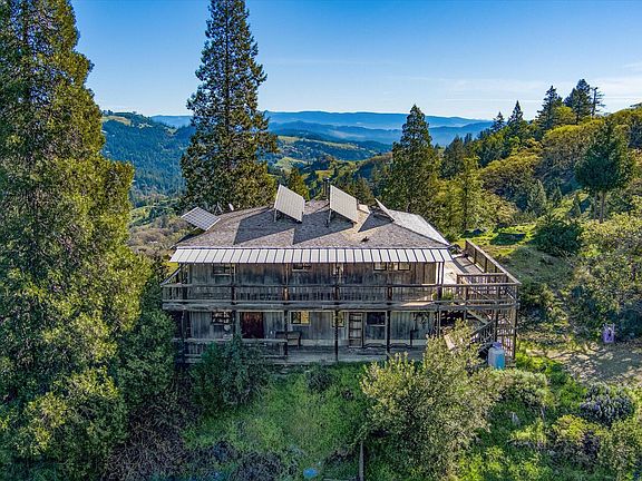 4th image of 3826 Thomas Rd