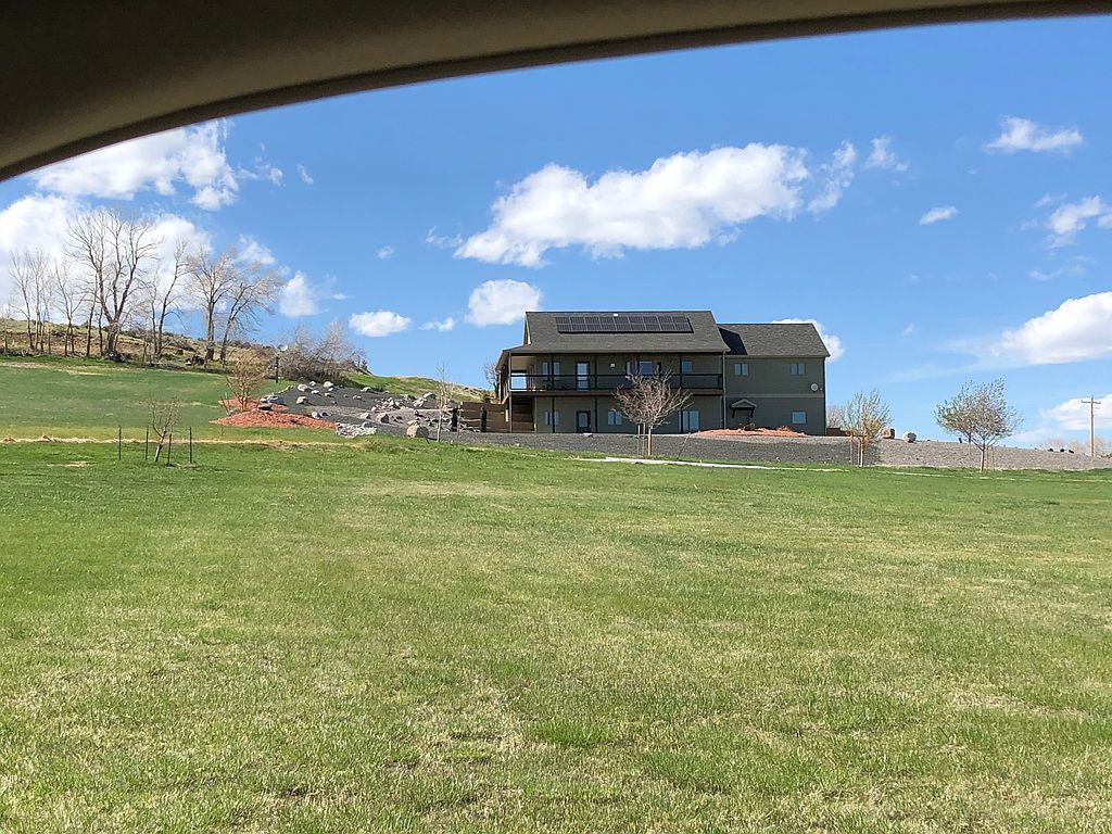 172 Rosewood Ave - Property Image