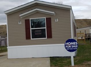 2605 Prairie Ln, Bar Nunn, WY 82601