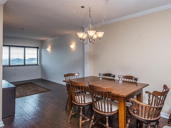 3rd image of 795 Hammond Dr APT 2106