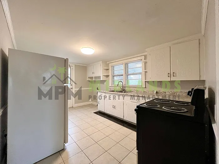 135 Rivelon Rd — Photo 24