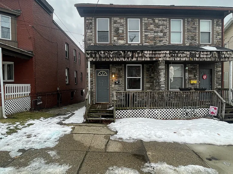 128 S Spring Ave #128 — Photo 1