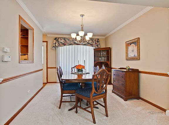 5th image of 1643 S Chesterfield Dr