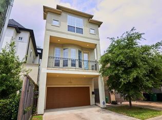 5526 Petty St, Houston, TX 77007