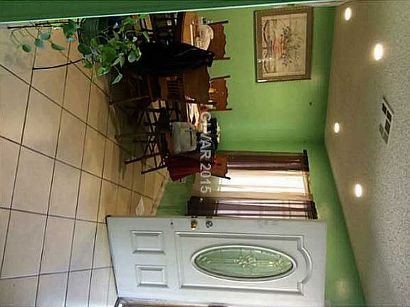 4th image of 2204 Ash Ave