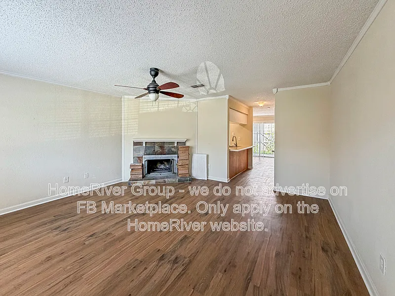 2 bed, 3.0 bath, 1254 sqft, $1,350 — Photo 4