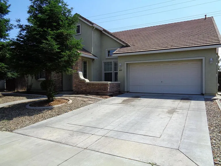 4458 Everson Way — Photo 3
