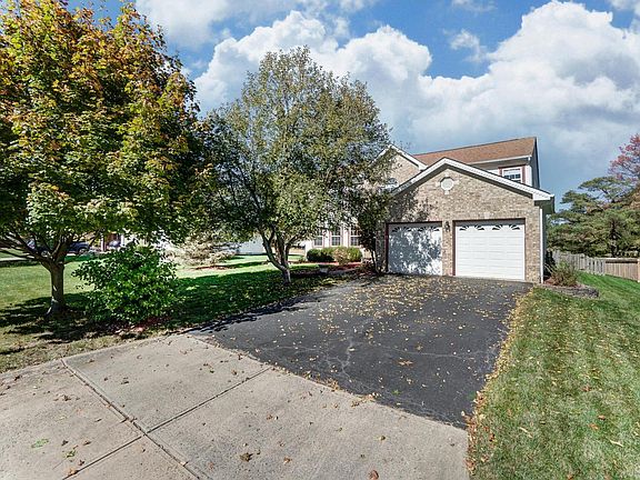 3rd image of 3541 Courtland Dr
