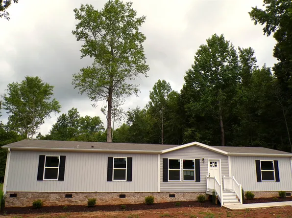 185 Hilltop Dr, Chesnee, SC 29323