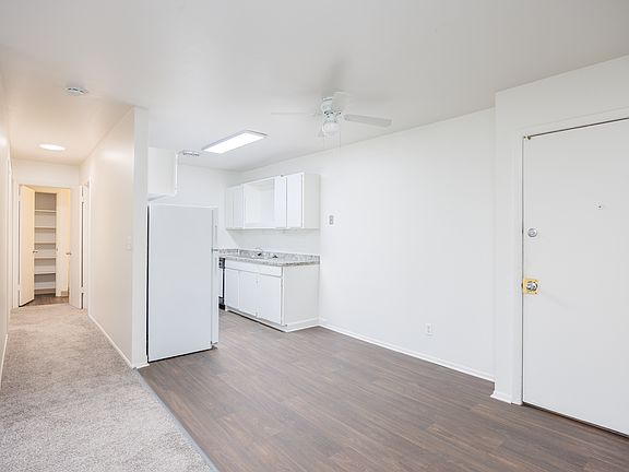 5th image of 4394 Okemos Rd #D7dd83e7f
