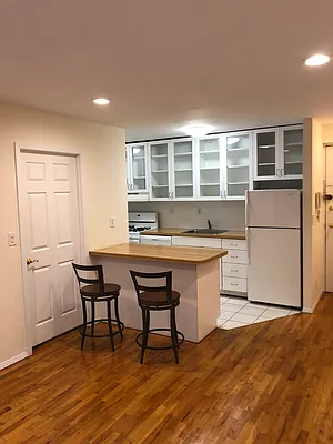 Rented by Owner | media 22