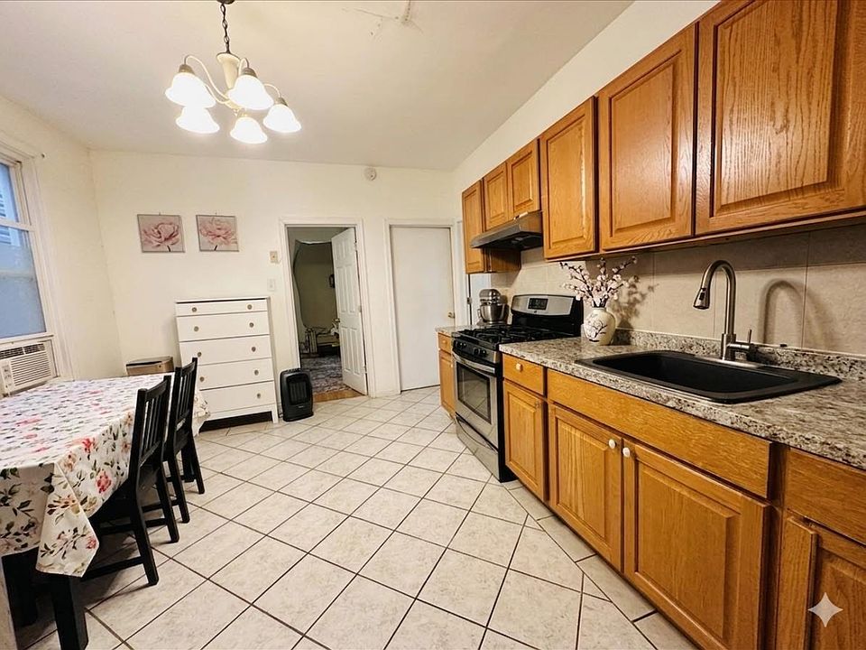 1st image of 36 W 54th St #2-F