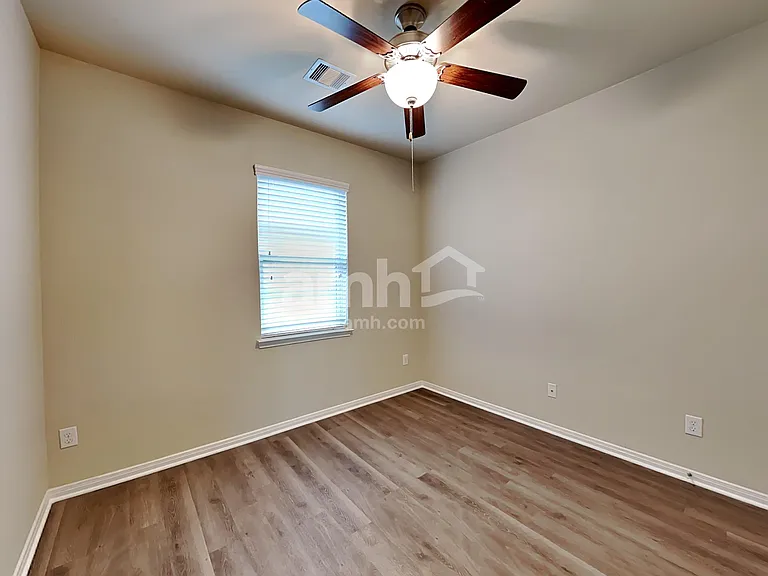 7446 Durango Creek Dr — Photo 19