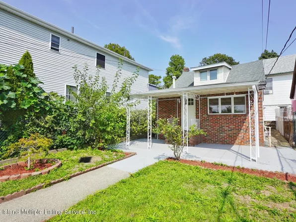 39 Ocean Ave, Staten Island, NY 10305