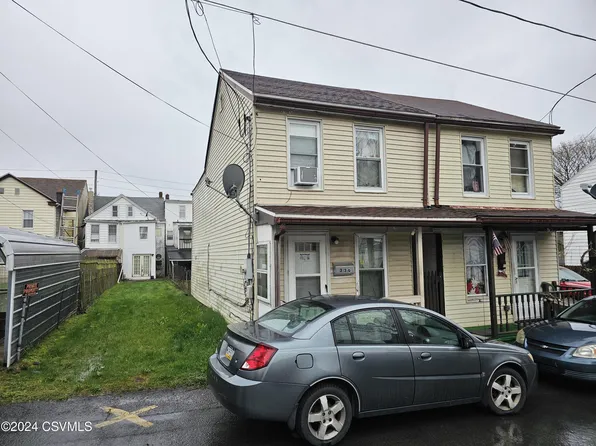 330 S Currant St, Mount Carmel, PA 17851