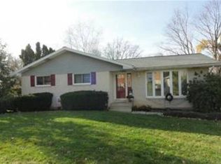 3947 Kenrick Dr, Bethlehem, PA 18020