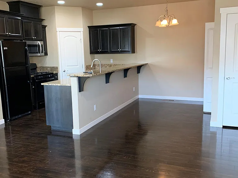 2116 Ison Ct #102 — Photo 2