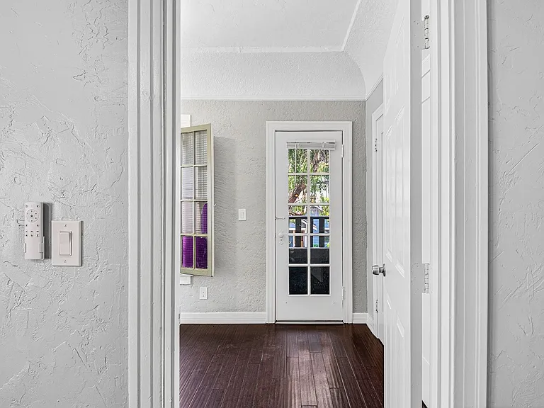 432-446 Walnut Avenue — Photo 10