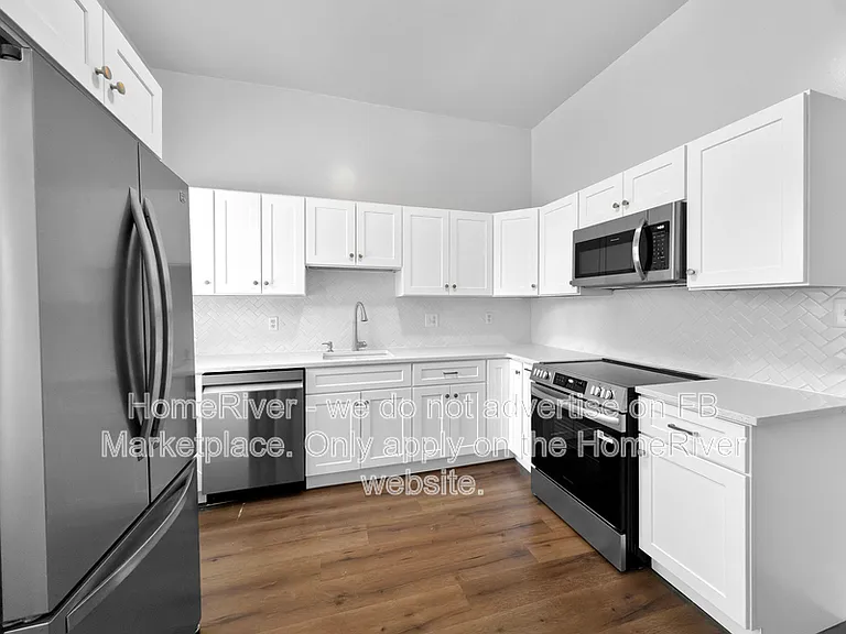 1328 9th St NW — Photo 4
