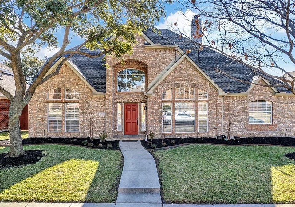 1st image of 2028 Saint Pierre Dr