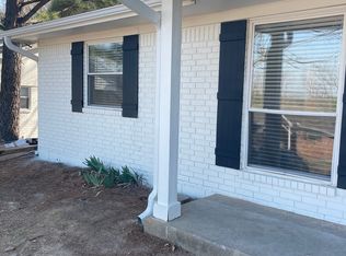 471 W Spruce St, Fayetteville, AR 72703