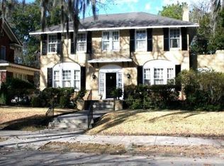 14 E 49th St, Savannah, GA 31405