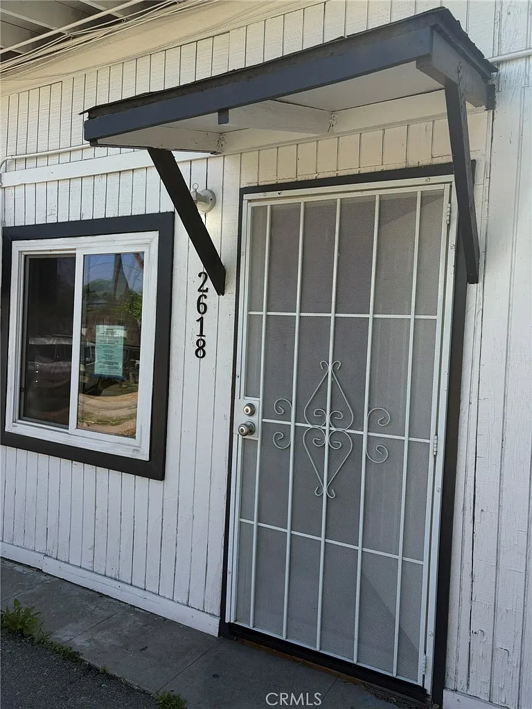 2 bed, 725 sqft, $1,850 — Photo 1