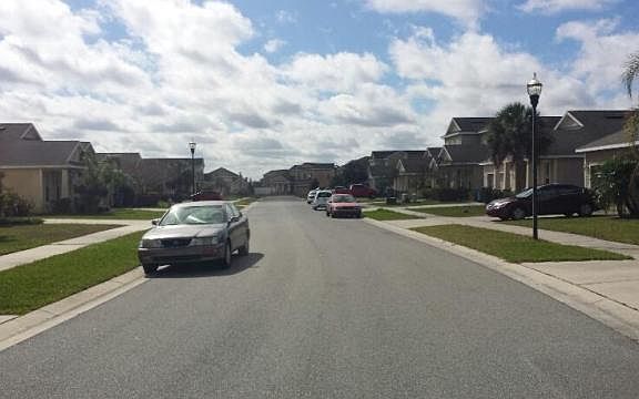 3rd image of 3216 Azalea Blossom Dr
