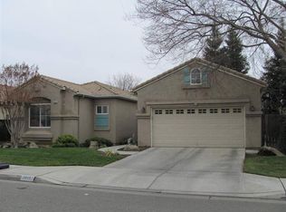 9648 N Winery Ave, Fresno, CA
