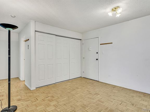 3rd image of 2231 S Vaughn Way #315B
