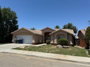 3753 Via Santa Barbara, Madera, CA 93637