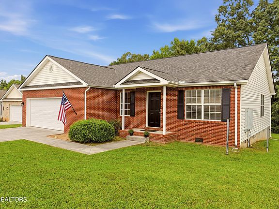 2nd image of 4418 Waldon Pond Ln