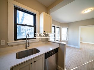 19-14 Pleasant St #2, Cambridge, MA 02139