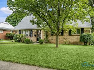 909 Joliet Dr, Maumee, OH 43537