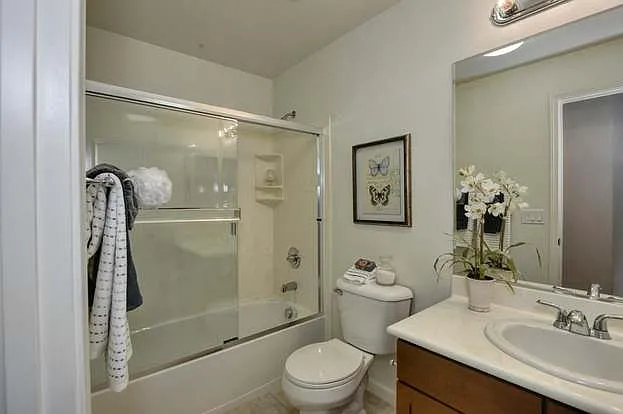372 Adeline Ave — Photo 15