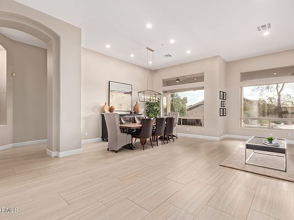 4th image of 16620 N 109th Pl