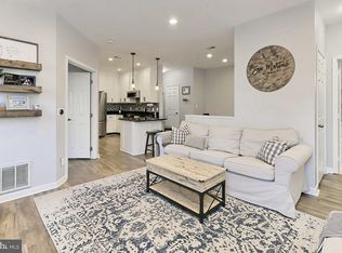 1712 Lake Shore Crest Dr SUITE 22, Reston, VA 20190