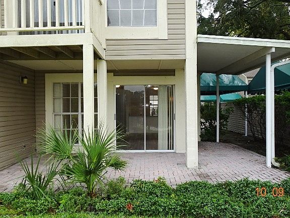 3rd image of 6922 Lake Place Ct