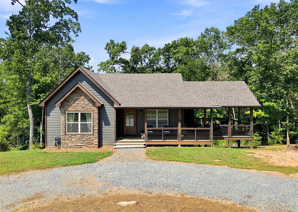 1st image of 450 Jakes Landing Way S