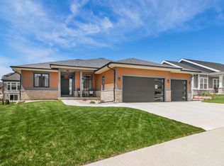 1150 Reese Trl, Waunakee, WI 53597