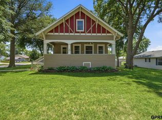 325 Iowa St, Sterling, NE 68443