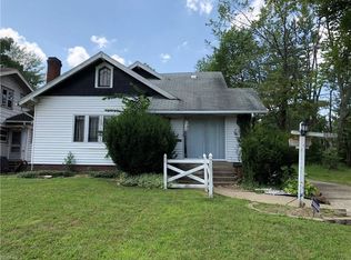 2932 Idlewood Ave, Youngstown, OH 44511
