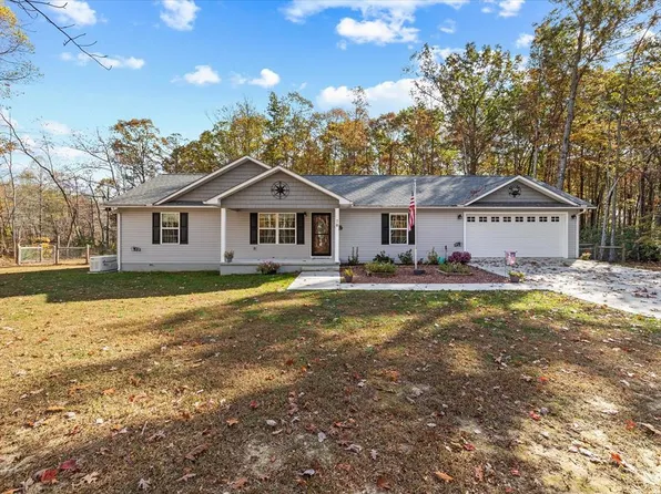 70 Bussell Dr, Monterey, TN 38574