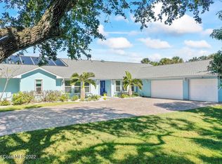 2076 S Courtenay Pkwy, Merritt Island, FL 32952