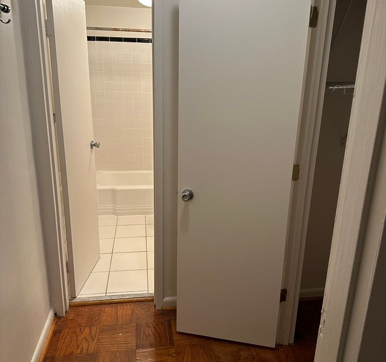 1st image of 1931 N Cleveland St APT 205