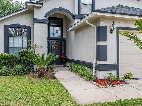 1395 Summit Oaks Dr E-5