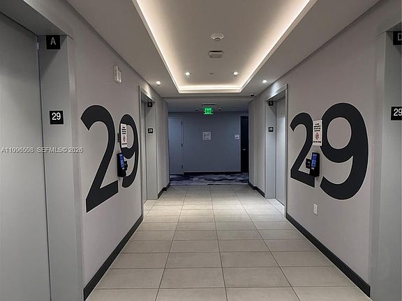 4th image of 227 NE 2nd St #2911
